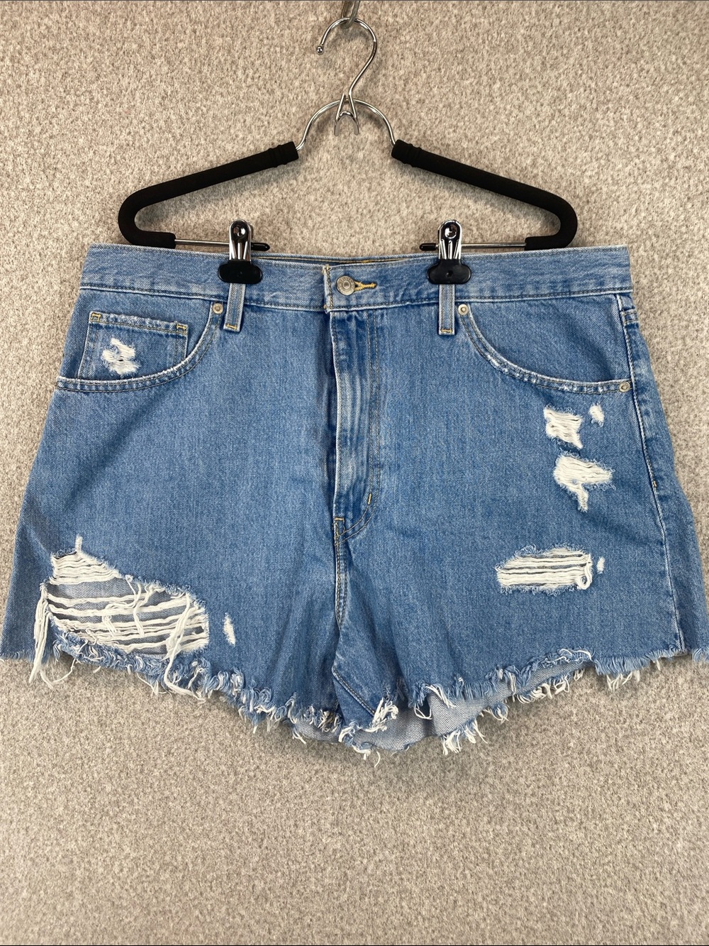 Levi’s high waist mom shorts size 34 retro western jorts cowgirl y2k cut off